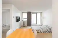 402 789 DRAKE STREET - thumbnail 1