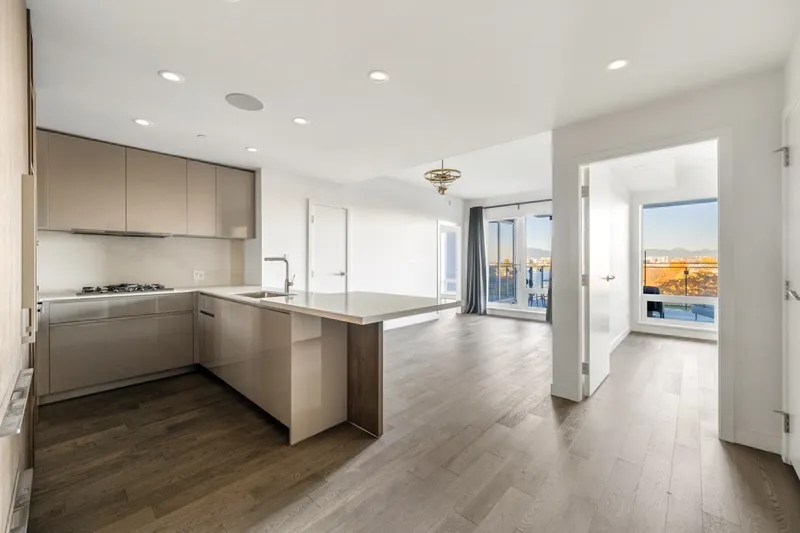 604 6833 PEARSON WAY - photo 4 of 18