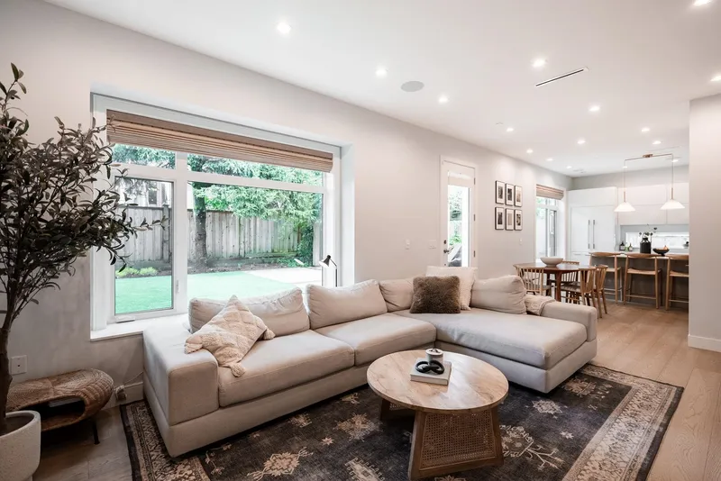 3337 W 40TH AVENUE - photo 1 of 25