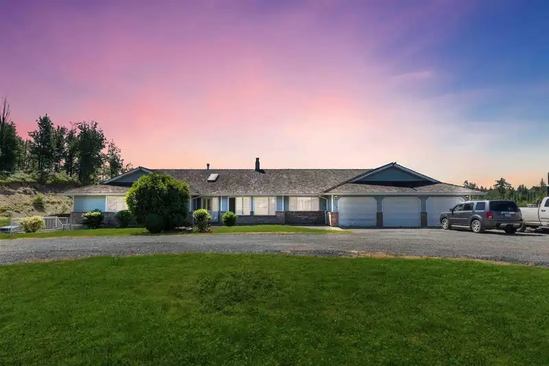 2615 LOCK STREET - photo 1 of 37