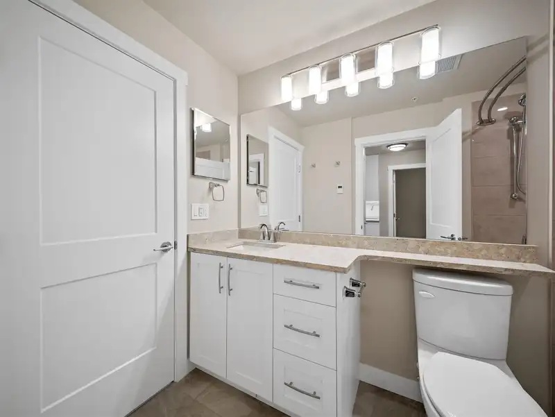 A524 8233 208B STREET STREET - photo 3 of 27
