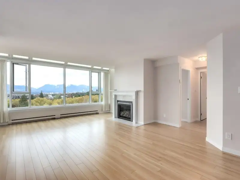 1202 5425 YEW STREET - photo 3 of 19