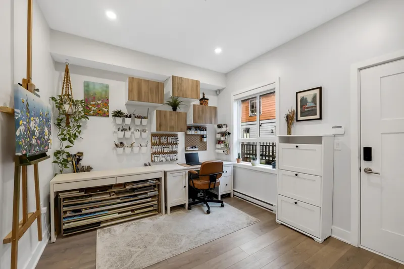 202 37842 THIRD AVENUE - photo 4 of 25