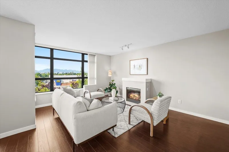 602 8120 LANSDOWNE ROAD - photo 3 of 25