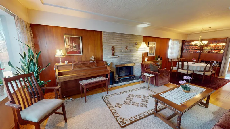 4793 COMMERCIAL STREET - photo 2 of 22