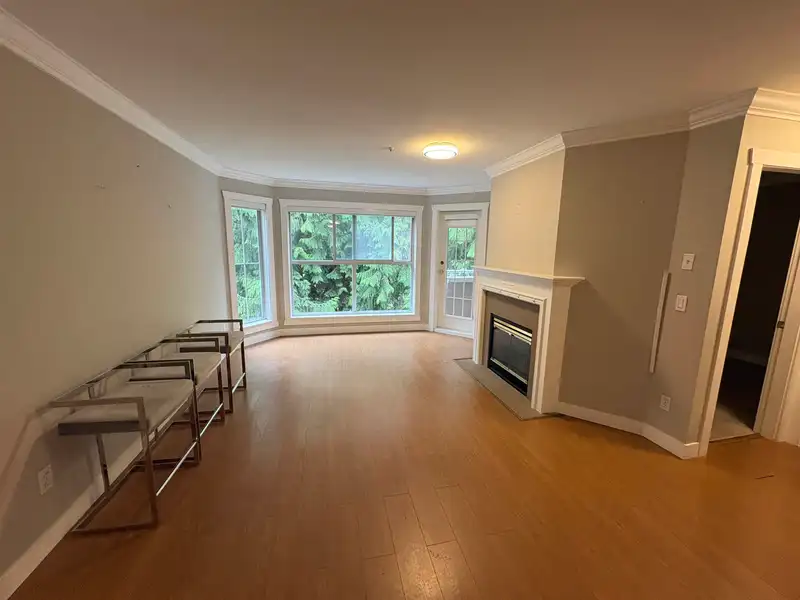 310 7435 121A STREET - photo 3 of 16