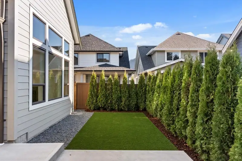 116 46211 PROMONTORY ROAD - photo 3 of 36