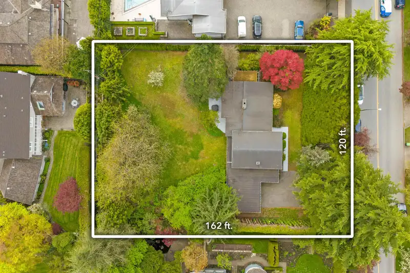 6150 BLENHEIM STREET - photo 3 of 40