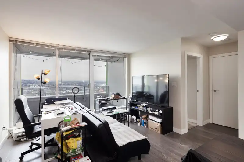 2608 489 INTERURBAN WAY - photo 3 of 11