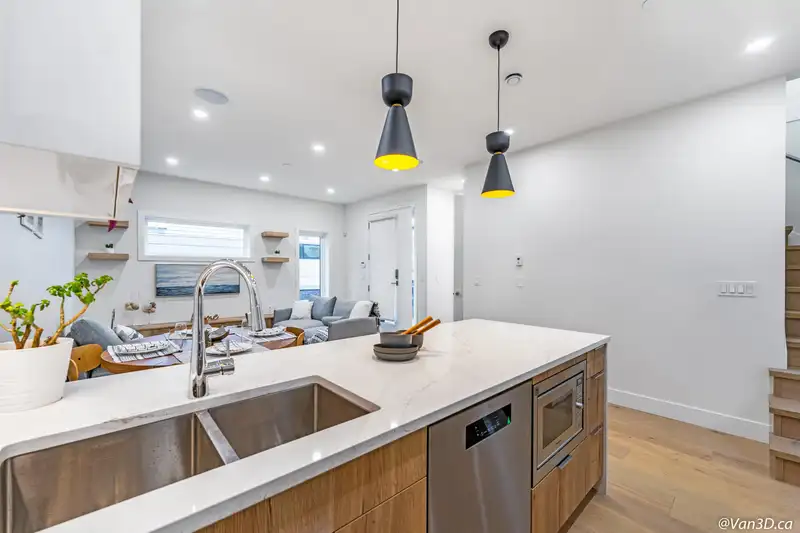2 369 E 16TH AVENUE - photo 4 of 21