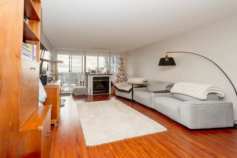 1901 551 AUSTIN AVENUE - photo 3 of 30