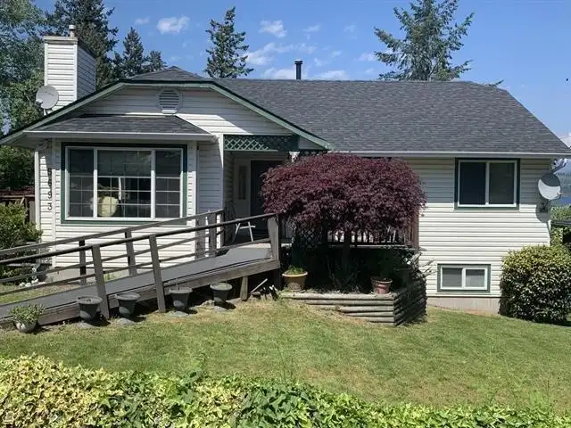 5693 PORPOISE BAY ROAD - photo 1 of 38