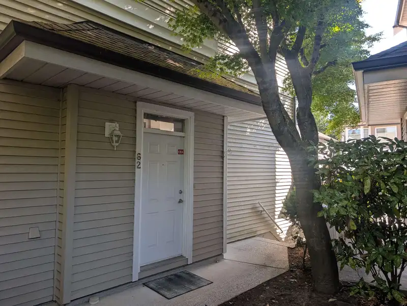 62 5950 OAKDALE ROAD - photo 3 of 28