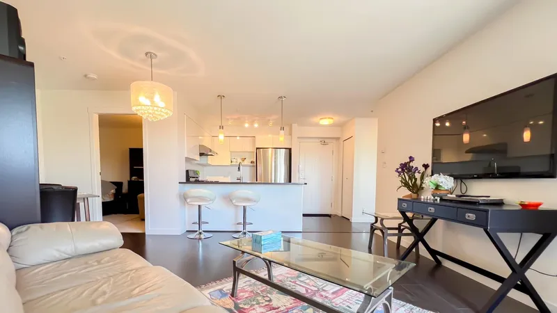 323 10880 NO. 5 ROAD - photo 3 of 21