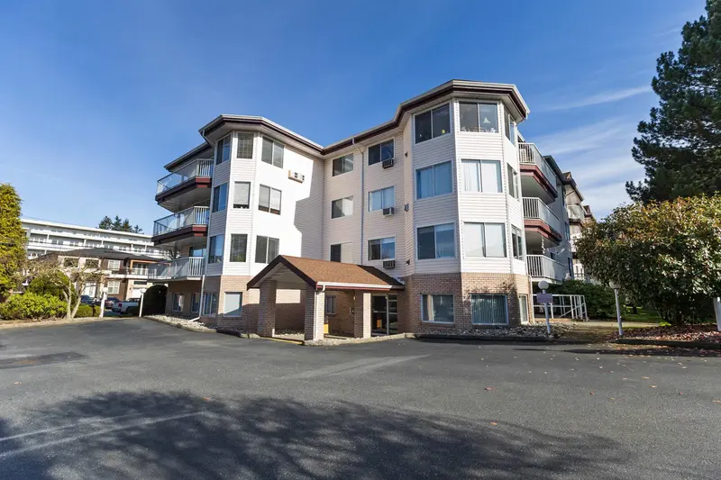 210 2450 CHURCH STREET - photo 1 of 25