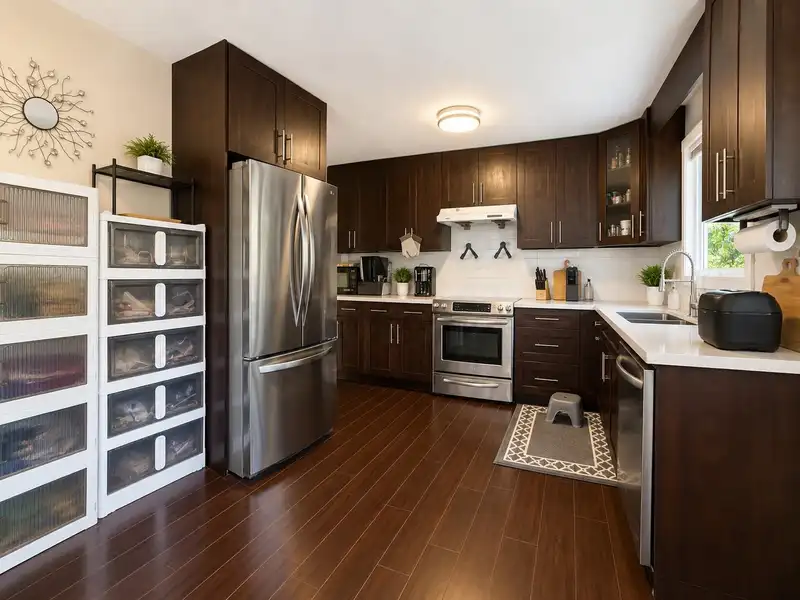 443 MUNDY STREET - photo 3 of 24