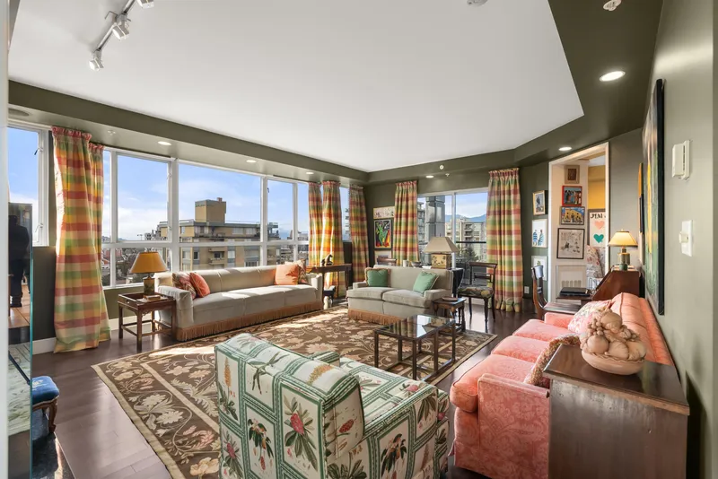 8 2838 BIRCH STREET - photo 1 of 25