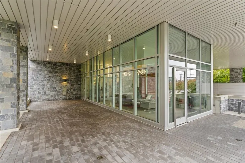 1106 3281 E KENT AVENUE NORTH - photo 3 of 25