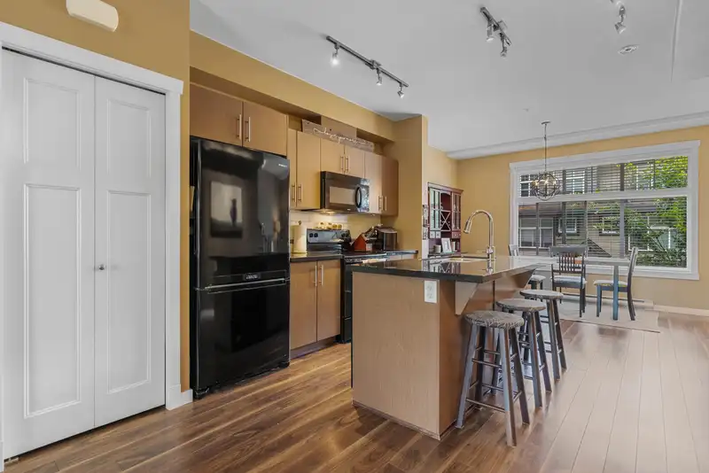 100 13819 232 STREET - photo 3 of 37