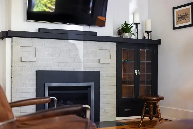 1760 E 37TH AVENUE - photo 3 of 36