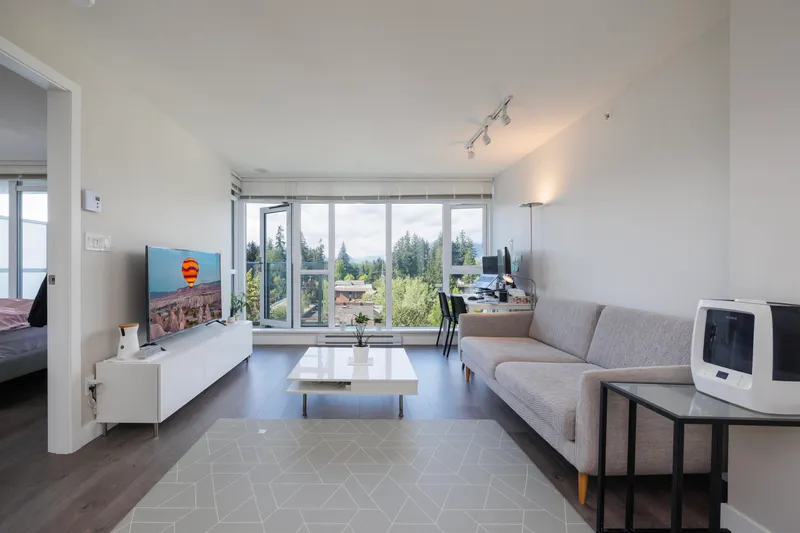 1006 958 RIDGEWAY AVENUE - photo 2 of 17