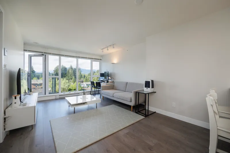 1006 958 RIDGEWAY AVENUE - photo 3 of 17