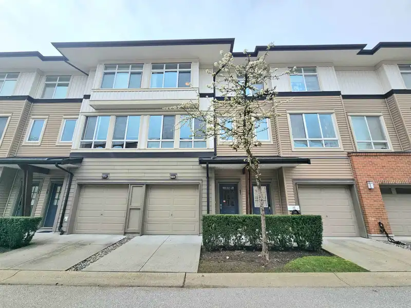 97 1125 KENSAL PLACE - photo 1 of 26