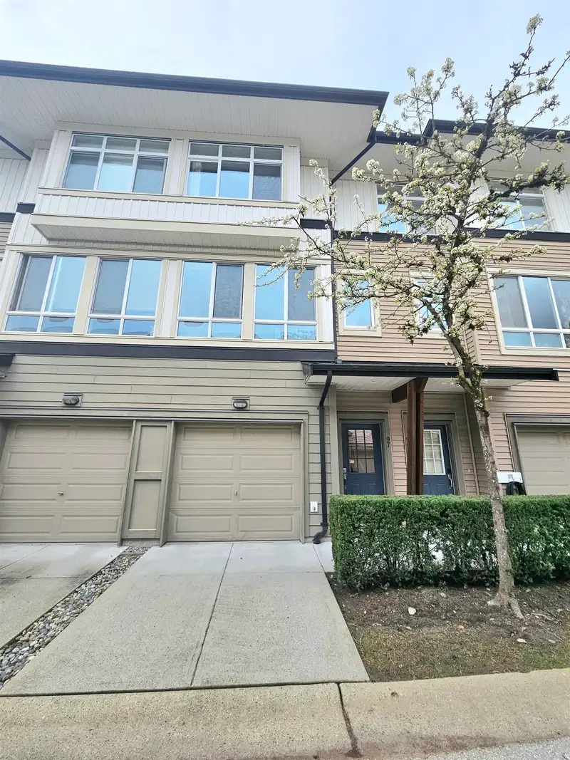 97 1125 KENSAL PLACE - photo 2 of 26