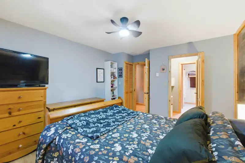 706 1750 MCKENZIE ROAD - photo 3 of 29