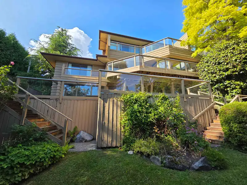 3254 MATHERS AVENUE - photo 1 of 15