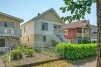 2336 45 AVENUE - thumbnail 2