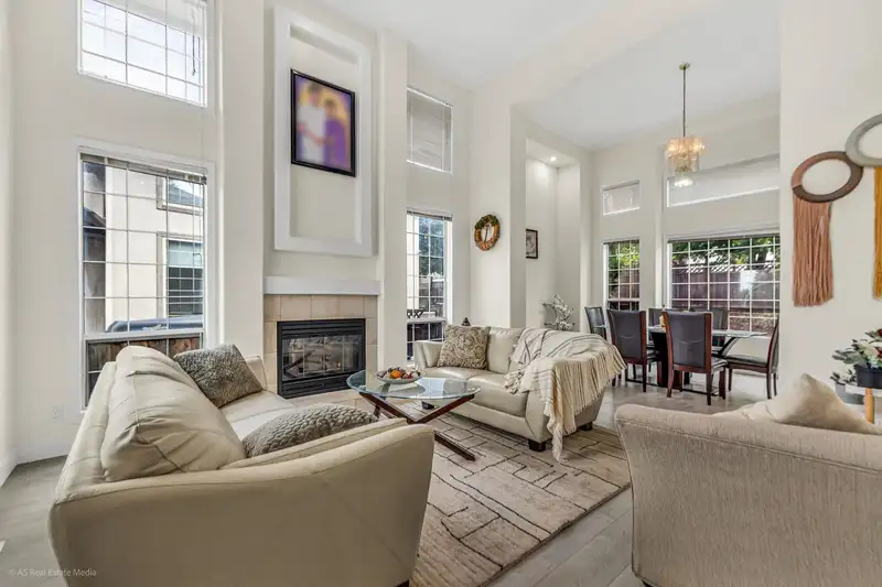 12392 63A AVENUE - photo 3 of 23