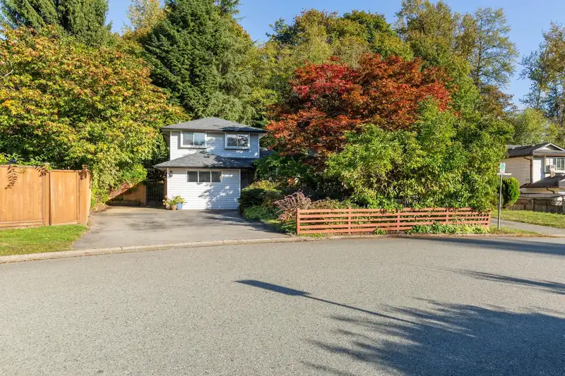 22169 RIVER BEND - photo 2 of 40