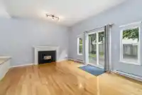 5 1135 LANSDOWNE DRIVE - thumbnail 11