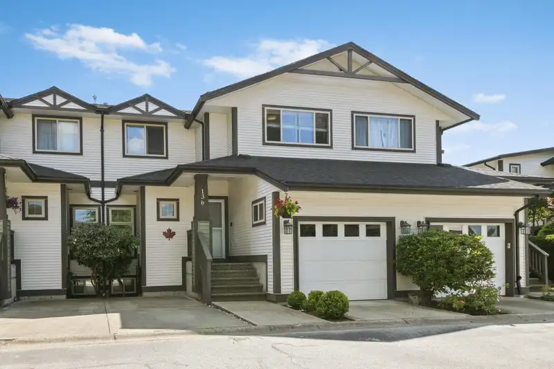 136 20820 87 AVENUE - photo 1 of 35
