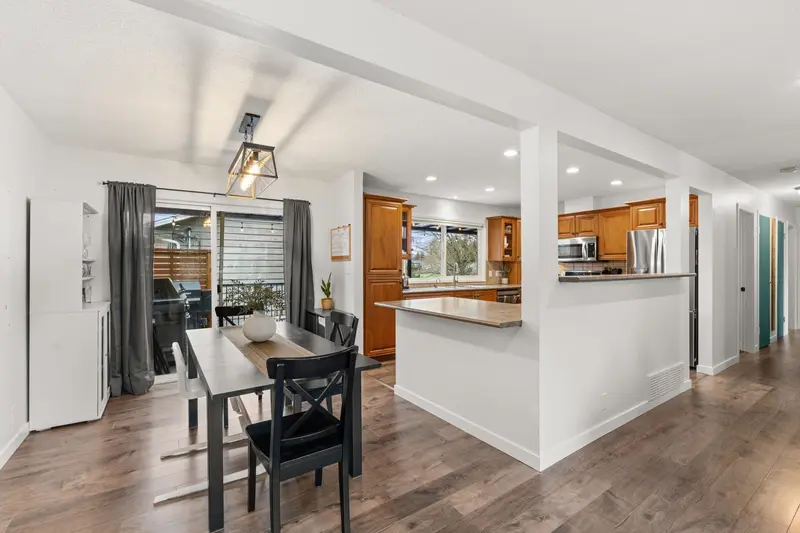 4435 54A STREET - photo 4 of 25