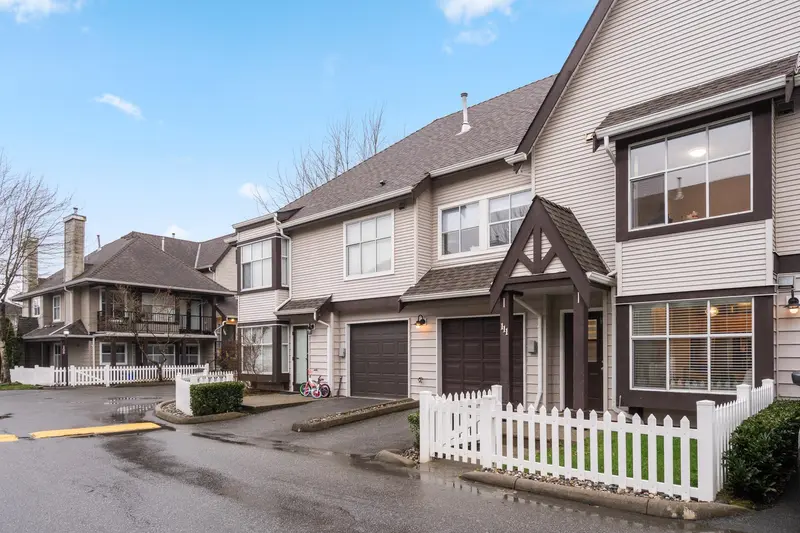 111 12099 237 STREET - photo 3 of 25