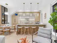 1 2541 E 2ND AVENUE - thumbnail 7