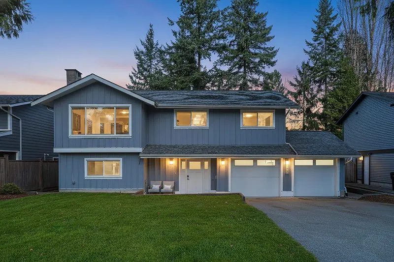 20231 46 AVENUE - photo 1 of 25