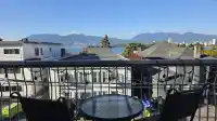 307 2335 YORK AVENUE - thumbnail 1