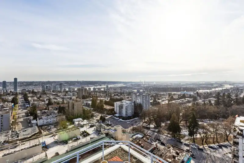 2204 739 PRINCESS STREET - photo 1 of 37