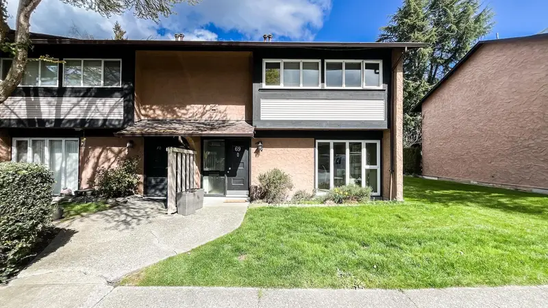 69 10600 NO.4 ROAD - photo 4 of 25