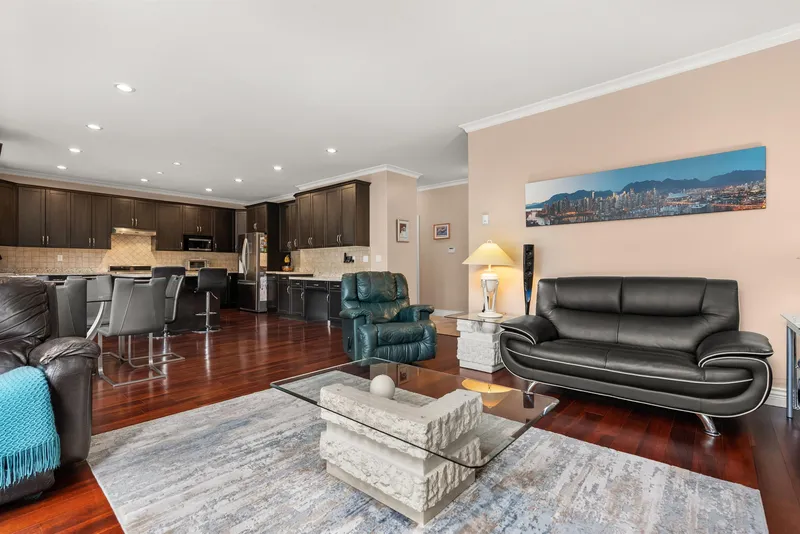 1336 MARGUERITE STREET - photo 4 of 25