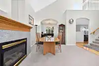 6215 DUNSMUIR CRESCENT - thumbnail 7