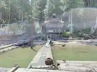 4 DEBECK CREEK - thumbnail 2