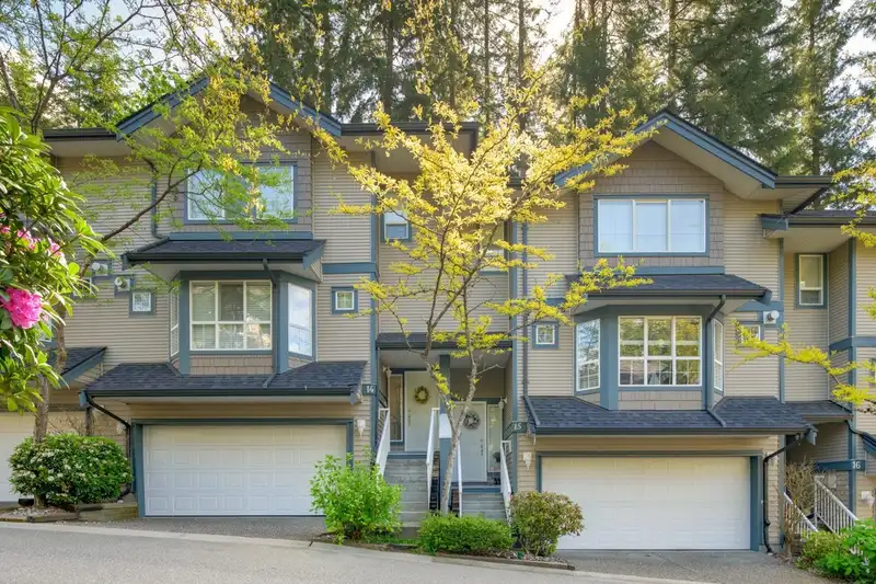 14 241 PARKSIDE DRIVE - photo 1 of 40