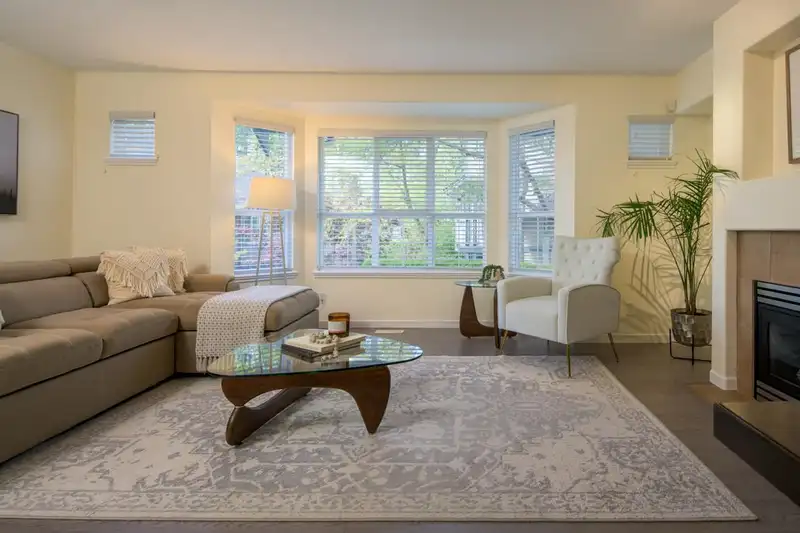 14 241 PARKSIDE DRIVE - photo 3 of 40