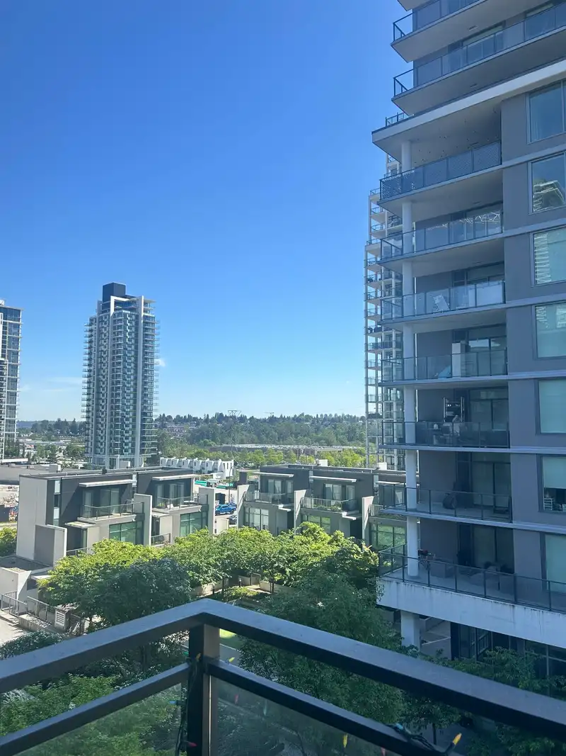 315 4468 DAWSON STREET - photo 1 of 18