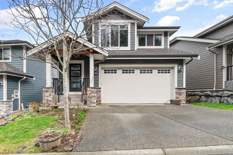 41 50634 LEDGESTONE PLACE - photo 1 of 25