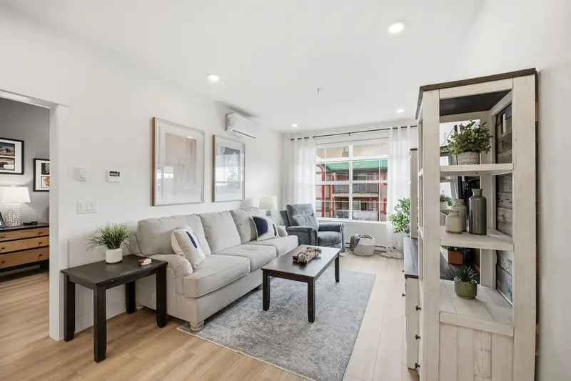 309 11865 227 STREET - photo 2 of 25